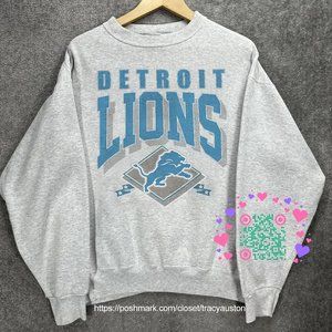 Retro Detroit Lions Football Sweatshirt NFL Detroit Lions Mens Womens Shirt tee